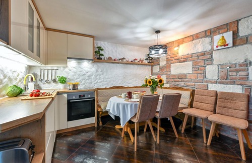 Varazdin House | Awesome home in Radovan with sauna
