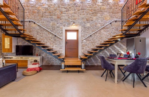 Skabrnja House | Awesome home in Skabrnja