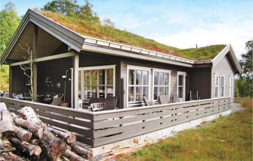 Møre og Romsdal House | Awesome Home In Stranda With Wifi