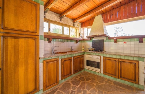 Trabia House | Awesome home in Trabia with WiFi