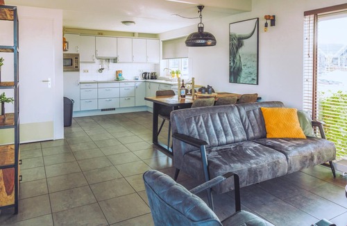 Municipality of Uitgeest House | Awesome home in Uitgeest with WiFi