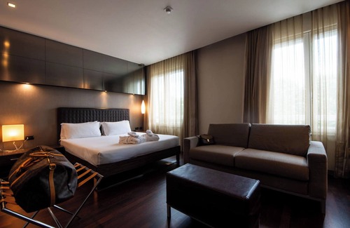 Cantu Hotel | Axolute Comfort Hotel