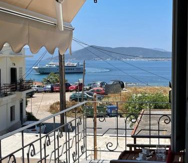 Aegina Apartment | AXS First Floor Apartment Aegina Town