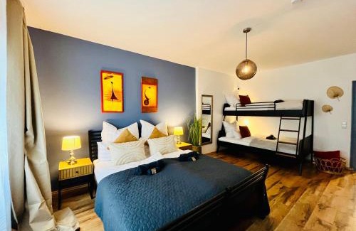 Marburg Apartment | AyCatcherHomes - Top Lage I 4 Personen I Zentral I Altstadt Marburg I Nähe Fluss Lahn I Boutique Apartment PERA