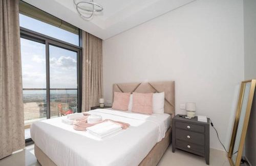 Sheikh Zayed Road Apartment | Aykon City 2 bedroom Burj view