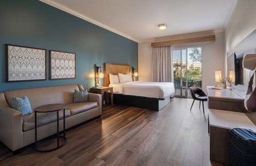 Los Serranos Hotel | Ayres Hotel Chino Hills – Ontario