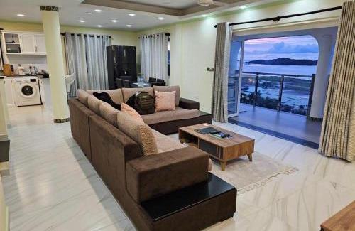 Mahe Island Apartment | Azamat Self-Catering Apartment