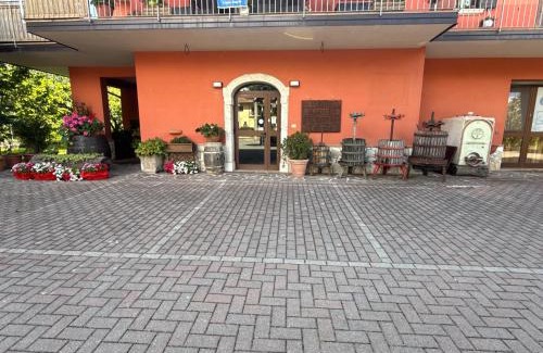 Montella House | Azienda Agrituristica Pericle