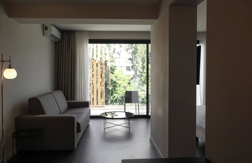 Vouliagmeni Hotel | Azur Hotel