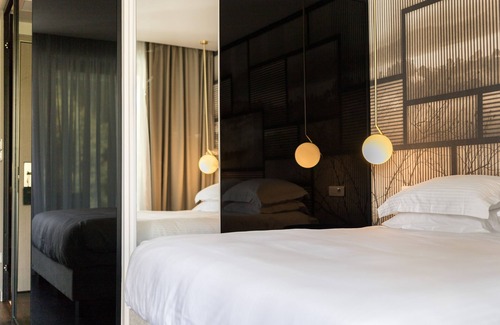 Vouliagmeni Hotel | Azur Hotel