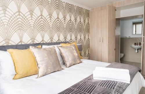 Big Bay Apartment | Azure 213 - Luxury 2 Bedroom Apartment