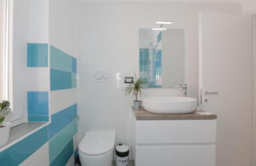 Genoa Apartment | Azzurro Adriatico in Genova Est