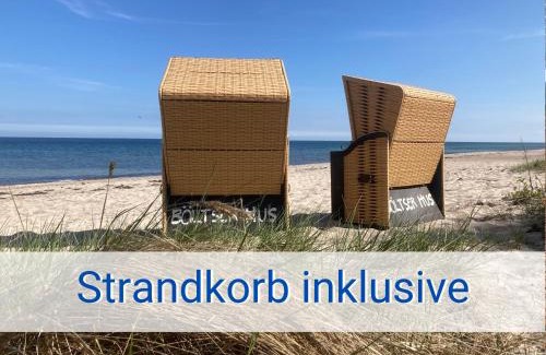 Kraksdorf Apartment | Böltser Hus Ferienwohnungen mit Strandkorb und Kamin 10 Gehminuten zum kurtaxefreien Sandstrand