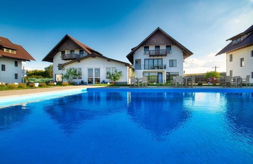 Baltenii de Sus Resort | Bāltenii de Sus