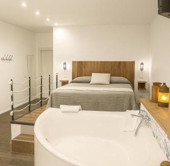 Mola di Bari Bed & Breakfast | B&B 106 Maison de Charme