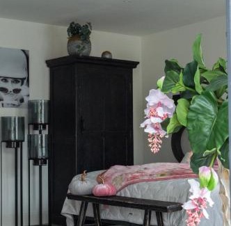 Oostvoorne Bed & Breakfast | B&B Bubbles&Bites