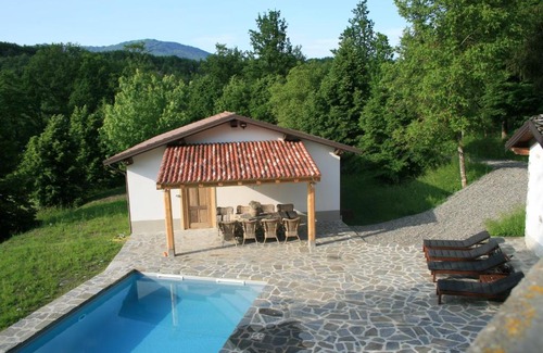 Tornolo Apartment | B&B Casale delle farfalle