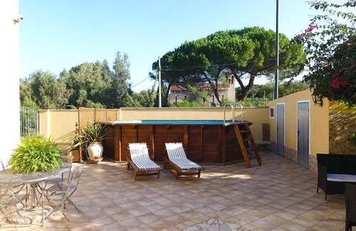 Bacu Abis Bed & Breakfast | B&B Del Viale
