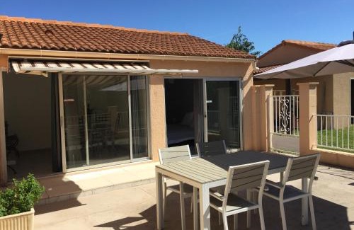 Saint-Quentin-la-Poterie House | B&B gite d'Ayran