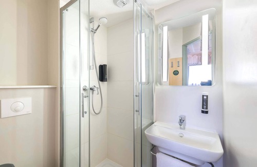 Saint-Sylvain-d'Anjou Hotel | B&B HOTEL ANGERS Parc Expos