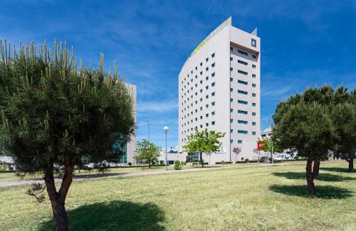 San Sebastian de los Reyes Hotel | B&B HOTEL Madrid Aeropuerto T4