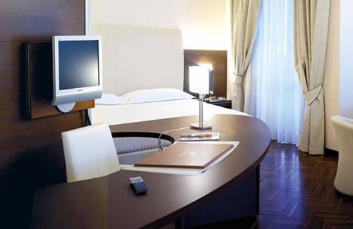 Giussano Hotel | B&B HOTEL Habitat Giussano