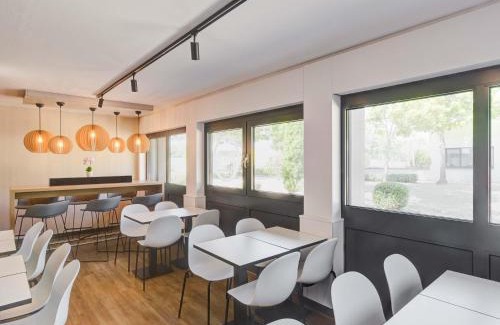 Lohfelden Hotel | B&B HOTEL Kassel-Lohfelden