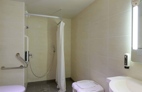 Torcy-le-Grand Hotel | B&B HOTEL Marne-La-Vallée Torcy