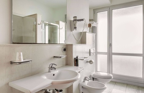 Crocetta-San Lazzaro-Modena Est Hotel | B&B Hotel Modena