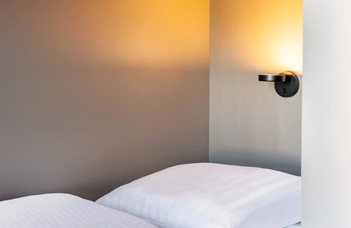 Stuttgart Hotel | B&B Hotel Stuttgart-Zuffenhausen