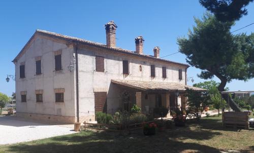 Filottrano Bed & Breakfast | B&B I Pini Di Storaco
