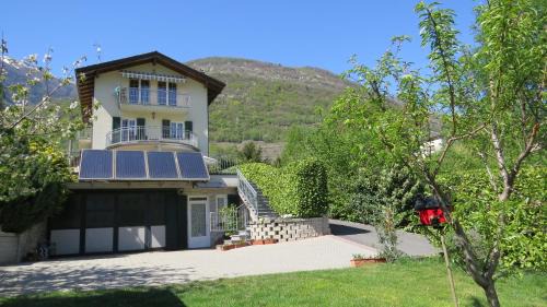 Bianzone Bed & Breakfast | B&B Il Grappolo