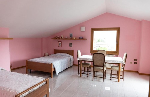 Vigolo Bed & Breakfast | B&B La Bouganville