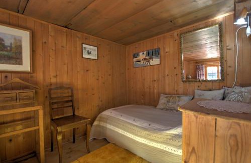 Rossiniere Bed & Breakfast | B&B La Pivoine