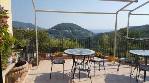Vezzi Portio Bed & Breakfast | B&B la taverna degli Angeli