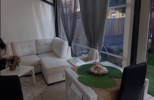 Rho Bed & Breakfast | B b Oasis Passion Fiera - Triple Room With Wifi and Ac, External Bathroom