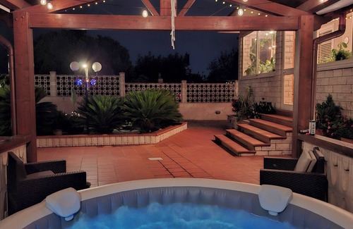 Conversano Villa | B&B Villa Daisy just 1 minute from Conversano and 5 minutes from Polignano a Mare.