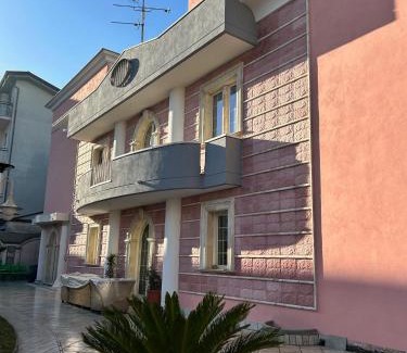 Colleferro Apartment | B&B Villa Pina