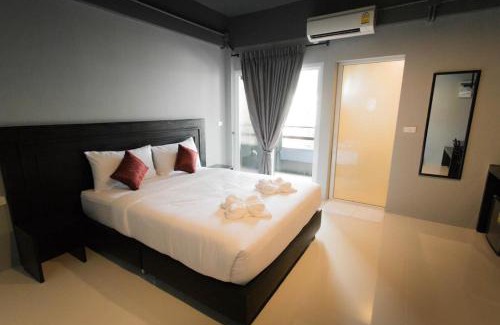 Huai Kapi Hotel | B-Black Hotel Chonburi