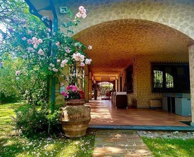 Marina di Massa Bed & Breakfast | B&BLaTosca