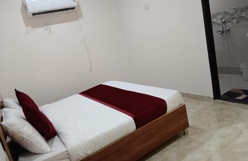 Agra House | B D Resort