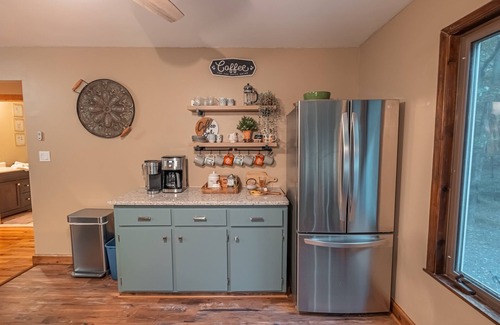 Briar Crest Woods Cabin | B.E.S.T Game Room/Lake Access/Fire Pit/Beach