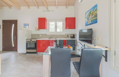 Giannades House | B-Holidayhome Matthaeus, -3 E on the Corfutrail/, 3 km to the sea