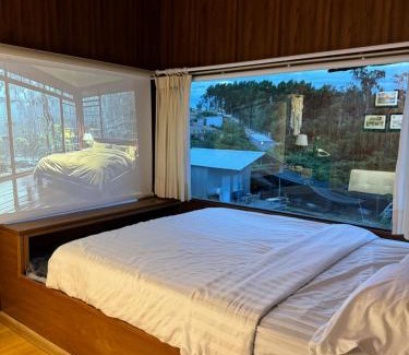 Huong Thuy Cabin | B tree Retreat homestay