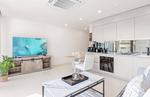 Cole Bay Apartment | B205 - Incredible 1 bedroom with terrace