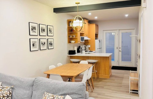 Harvie Heights House | B233-AC/FreeParking/View/FamilyFriendly/2BR/2BT/Sleep8
