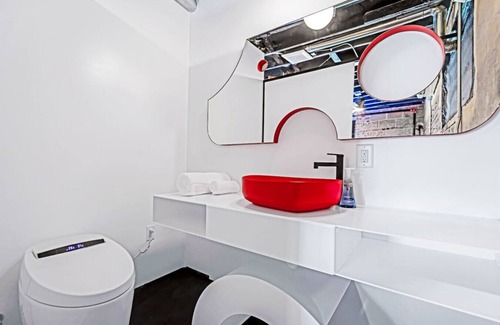 Sparta Bed & Breakfast | b3 Room4: Begin King Suite