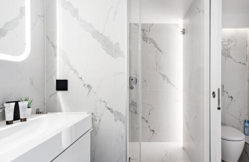 15th Arrondissement Apartment | B4 Loft Duplex 175Blo-Paris Convention