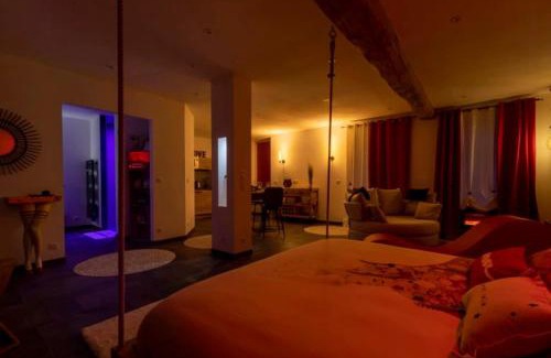 Etigny Apartment | Ba'Cam Spa - Romance, Spa, Jacuzzi & Sauna