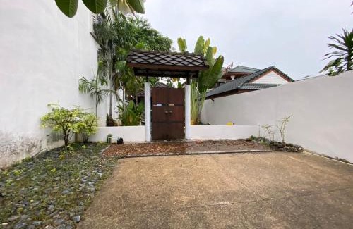 Si Sawat House | baan in kan homestay&cafe kanchanaburi city
